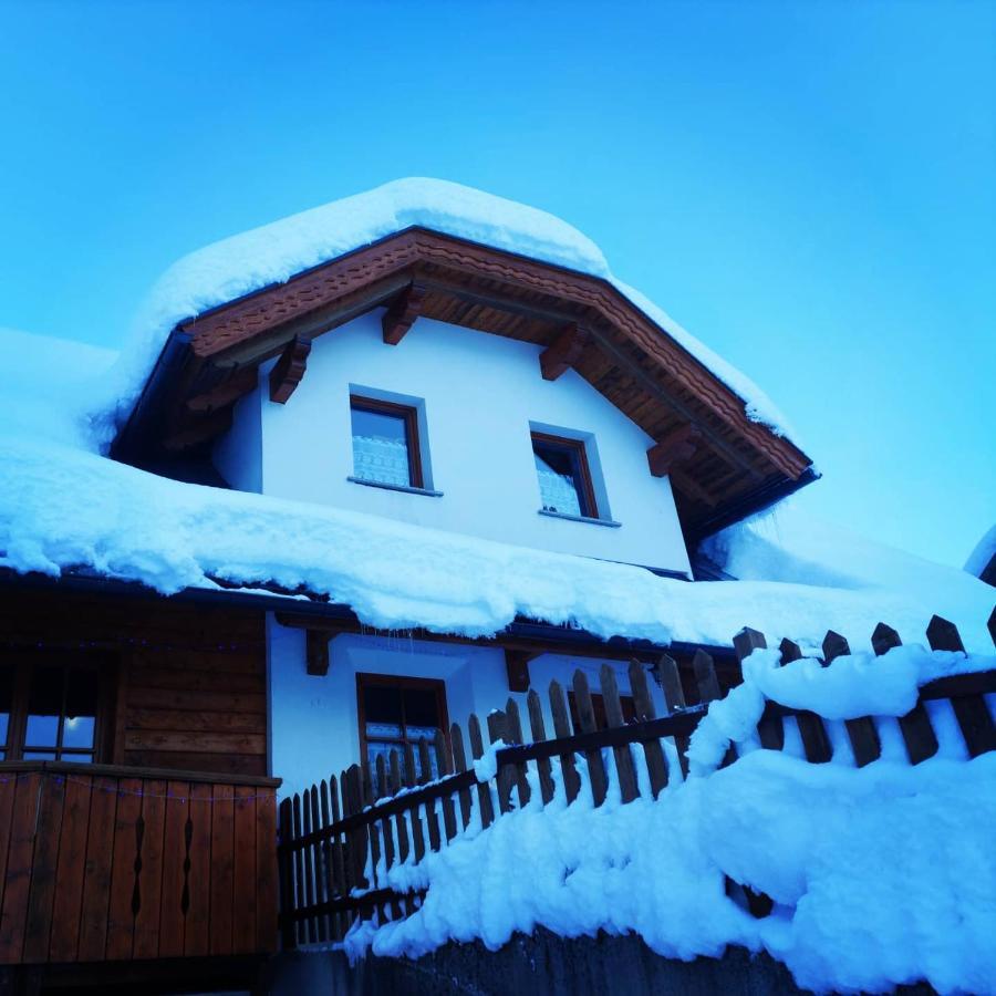 Bed and Breakfast Al Sentiero Di Charly Тарвизио Экстерьер фото